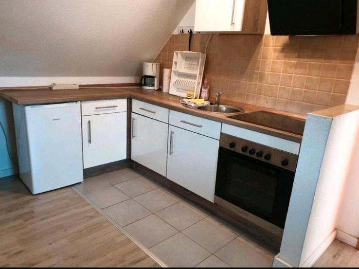 Dachgeschoßwohnung Gingst - 2 Zimmer, 45 m&sup2;, 720&euro; | Angebot:25341423