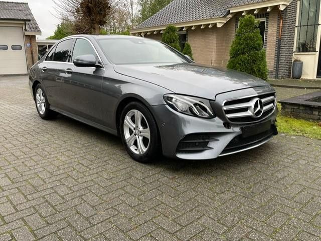 Mercedes-Benz E 200 186.891 km 13.800 &euro; Bergen op Zoom 4625A