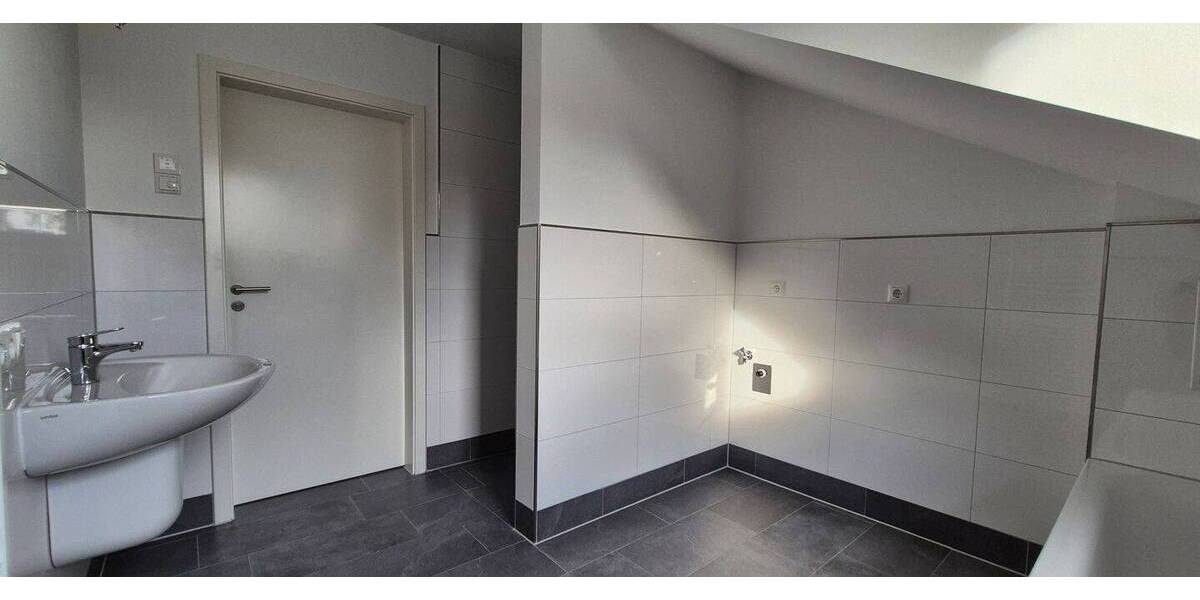 Etagenwohnung Bergen auf Rügen Bergen - 3 Zimmer, 84 m&sup2;, 925&euro; | Angebot:26694684