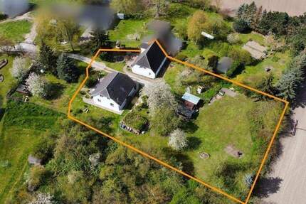 Haus Splietsdorf - 7 Zimmer, 220 m&sup2;, 330.000&euro; | Angebot:25668637