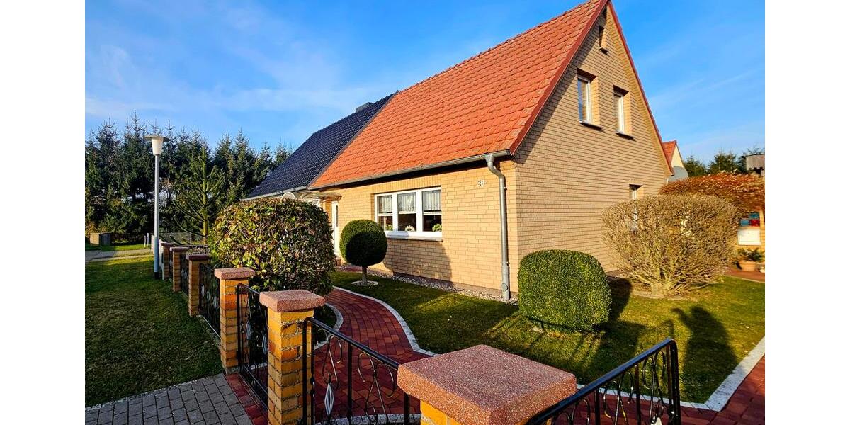 Doppelhaushälfte Franzburg - 5 Zimmer, 102 m&sup2;, 174.999&euro; | Angebot:25267042