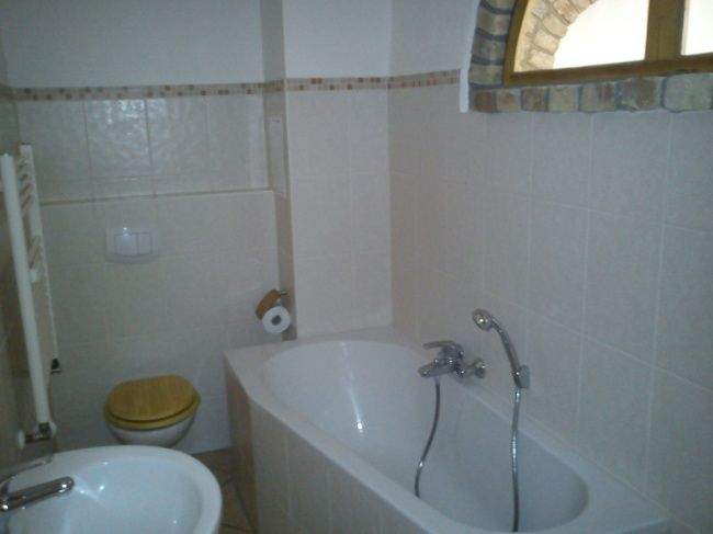 Etagenwohnung Stralsund Altstadt - 3 Zimmer, 85 m&sup2;, 1.063&euro; | Angebot:25897910