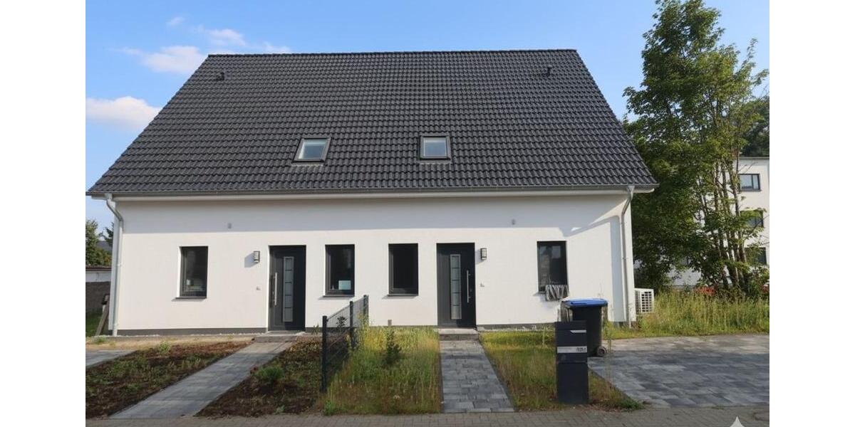 Doppelhaushälfte Steinhagen - 4 Zimmer, 112 m&sup2;, 1.250&euro; | Angebot:26416791
