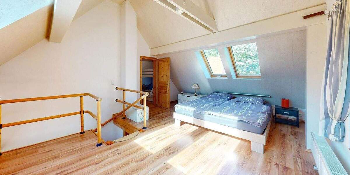 Mehrfamilienhaus, Wohnhaus Schaprode Poggenhof - 8 Zimmer, 178 m&sup2;, 475.000&euro; | Angebot:25708596