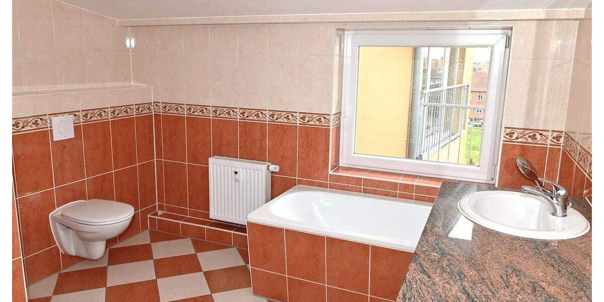 Etagenwohnung Stralsund Franken - 3 Zimmer, 107 m&sup2;, 980&euro; | Angebot:25834676