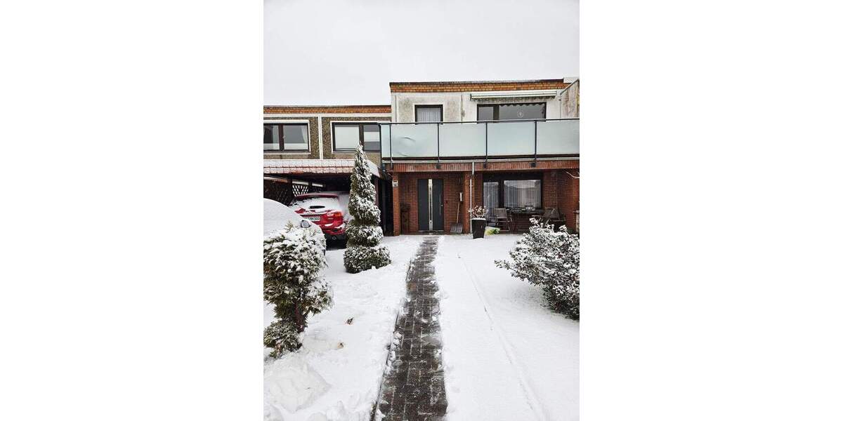 Reihenmittelhaus Bergen auf Rügen Bergen - 5 Zimmer, 170 m&sup2;, 210.000&euro; | Angebot:25668716