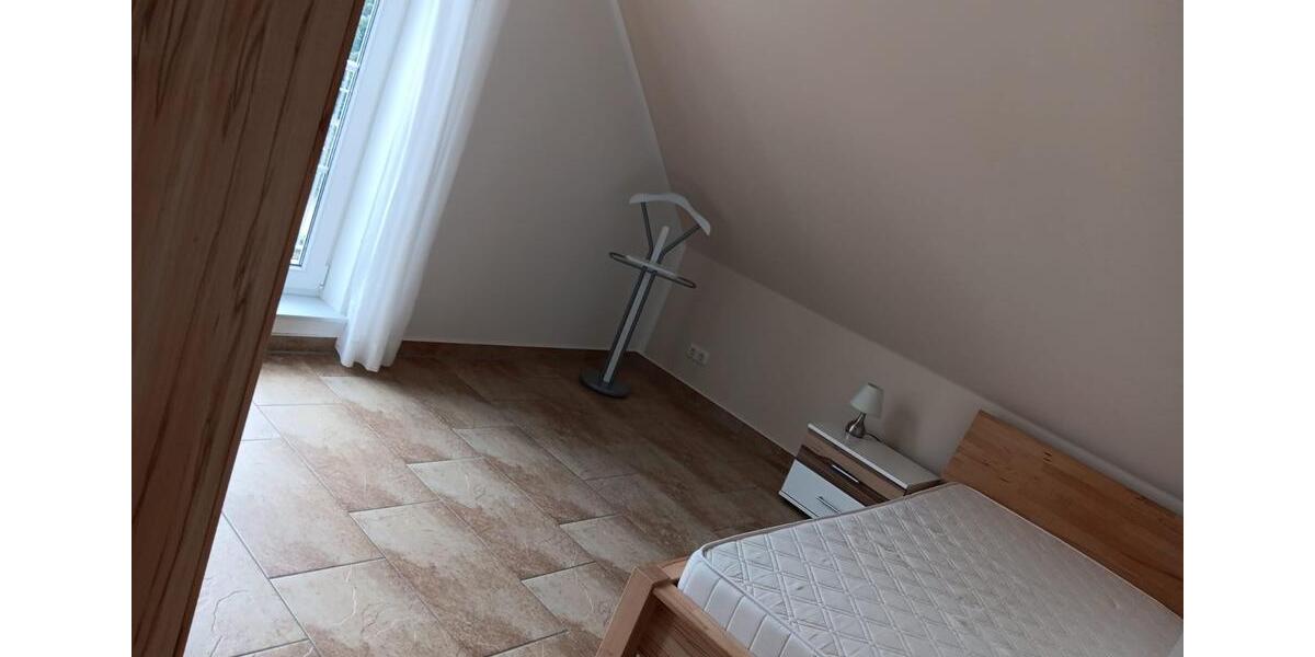 Dachgeschoßwohnung Barth - 3 Zimmer, 72 m&sup2;, 660&euro; | Angebot:24374322