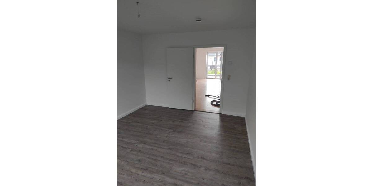Mehrfamilienhaus, Wohnhaus Sundhagen Stahlbrode - 3 Zimmer, 82 m&sup2;, 570&euro; | Angebot:26489156