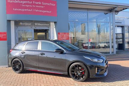 Kia ceed / Ceed 25.600 km 22.990 &euro; Stralsund 18439