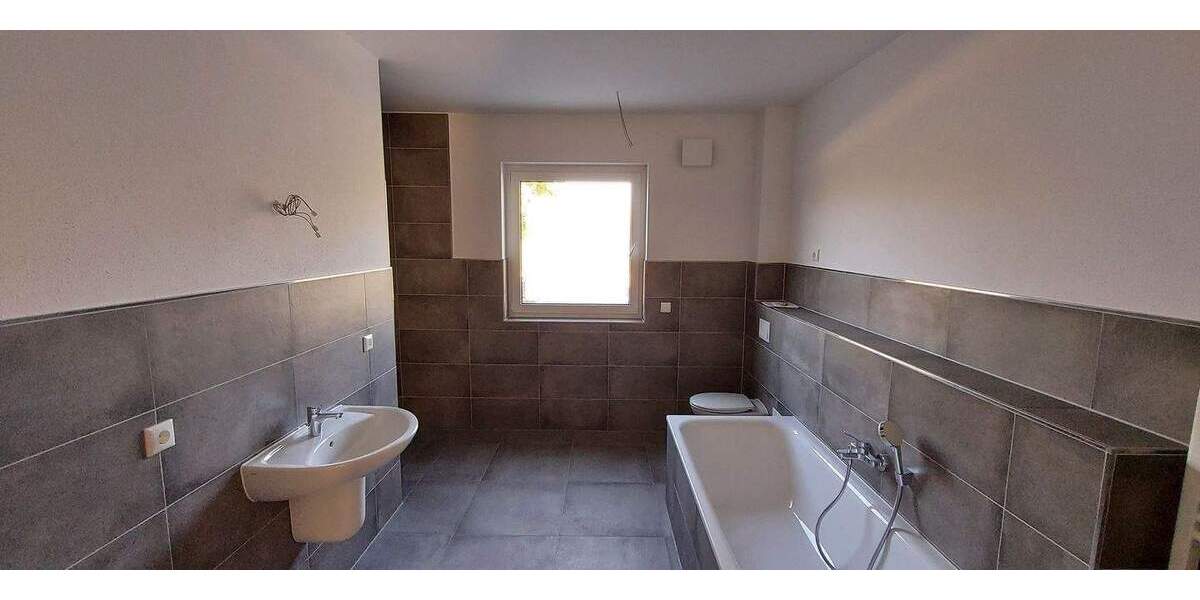 Terrassenwohnung Stralsund Tribseer - 3 Zimmer, 100 m&sup2;, 1.350&euro; | Angebot:26694681