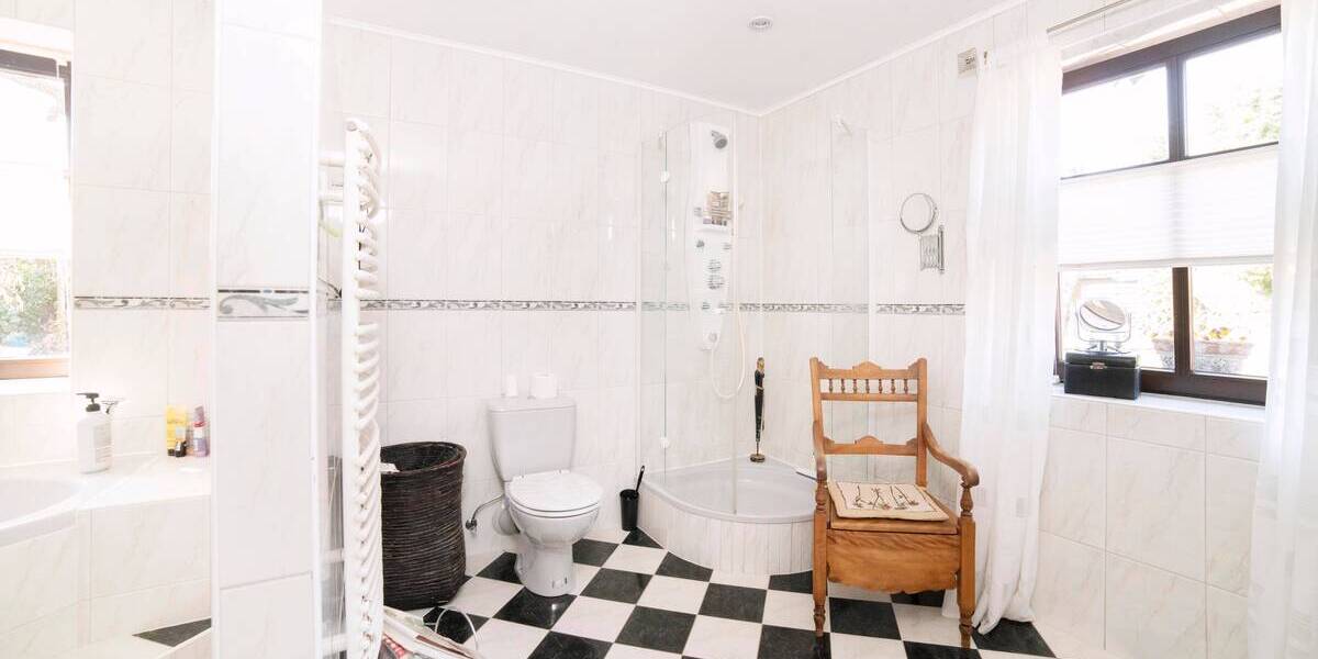 Mehrfamilienhaus, Wohnhaus Garz - 7 Zimmer, 160 m&sup2;, 349.000&euro; | Angebot:25665338