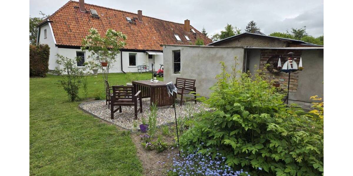Doppelhaushälfte Altenpleen Günz - 3 Zimmer, 83 m&sup2;, 145.000&euro; | Angebot:26702922