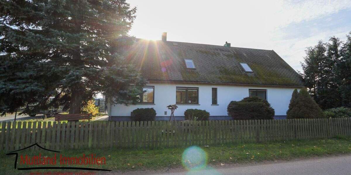 Einfamilienhaus Zarrendorf - 8 Zimmer, 140 m&sup2;, 265.000&euro; | Angebot:25731469