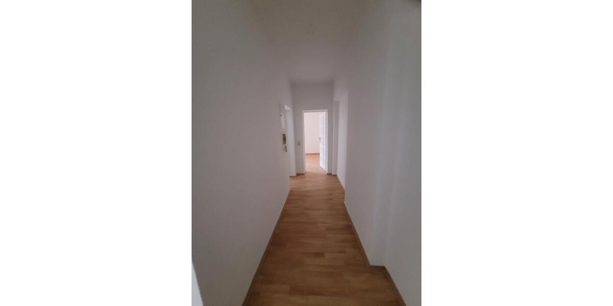 Etagenwohnung Stralsund Langendorfer Berg - 1 Zimmer, 33 m&sup2;, 289&euro; | Angebot:26001824