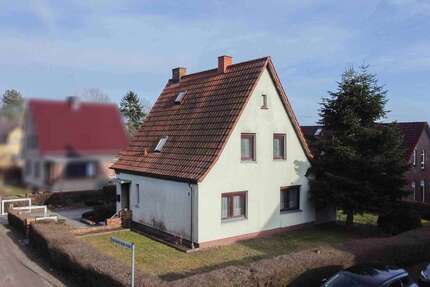 Haus Putbus - 4 Zimmer, 130 m&sup2;, 249.000&euro; | Angebot:25965509