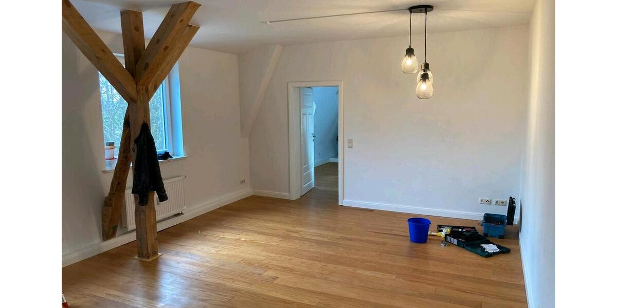 Dachgeschoßwohnung Steinhagen - 2 Zimmer, 84 m&sup2;, 960&euro; | Angebot:26527055