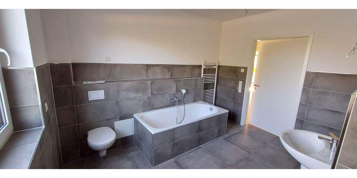 Terrassenwohnung Stralsund Tribseer - 3 Zimmer, 100 m&sup2;, 1.350&euro; | Angebot:25834873