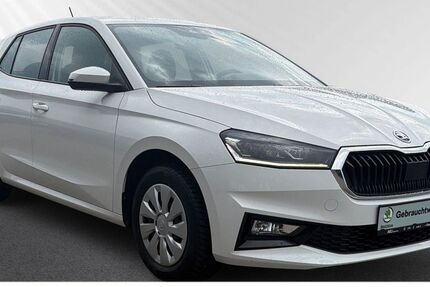 Skoda Fabia 23.332 km 17.890 &euro; Stralsund 18437