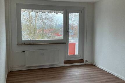 Wohnung Samtens - 3 Zimmer, 66 m&sup2;, 469&euro; | Angebot:26066307