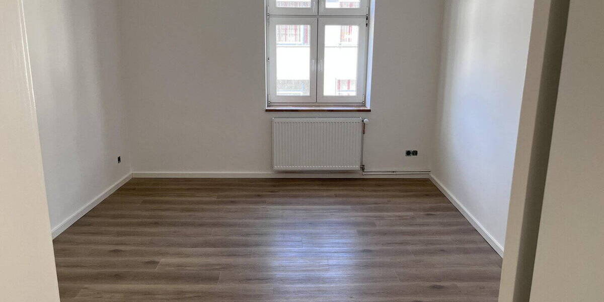 Etagenwohnung Stralsund Frankenvorstadt - 4 Zimmer, 80 m&sup2;, 1.120&euro; | Angebot:26102923