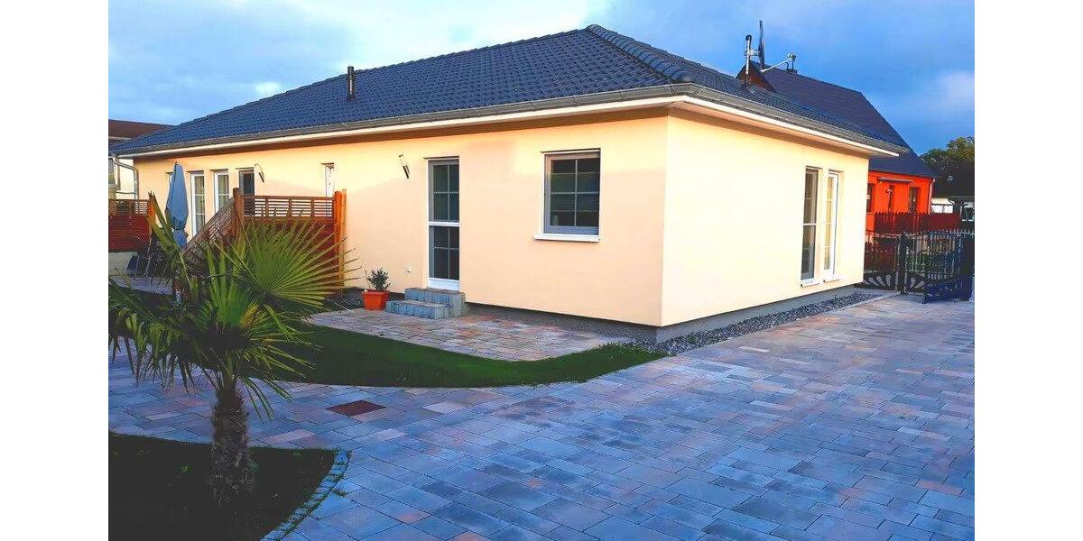 Erdgeschoßwohnung Samtens - 2 Zimmer, 55 m&sup2;, 495&euro; | Angebot:25960140