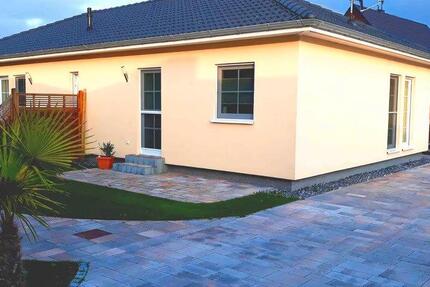 Wohnung Samtens - 2 Zimmer, 55 m&sup2;, 495&euro; | Angebot:25960140