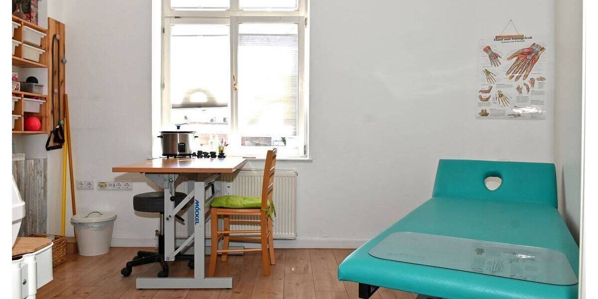 Gewerbeobjekt Stralsund Altstadt - 7 Zimmer, 112 m&sup2;, 1.120&euro; | Angebot:26796282
