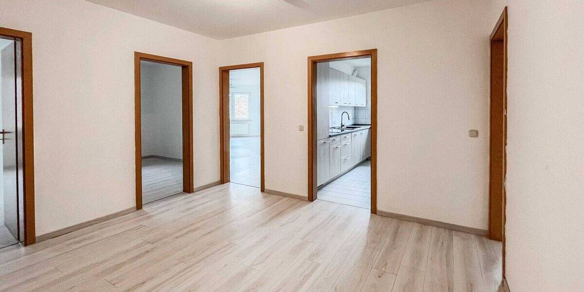 Etagenwohnung Bergen auf Rügen Bergen - 4 Zimmer, 104 m&sup2;, 209.000&euro; | Angebot:25939368