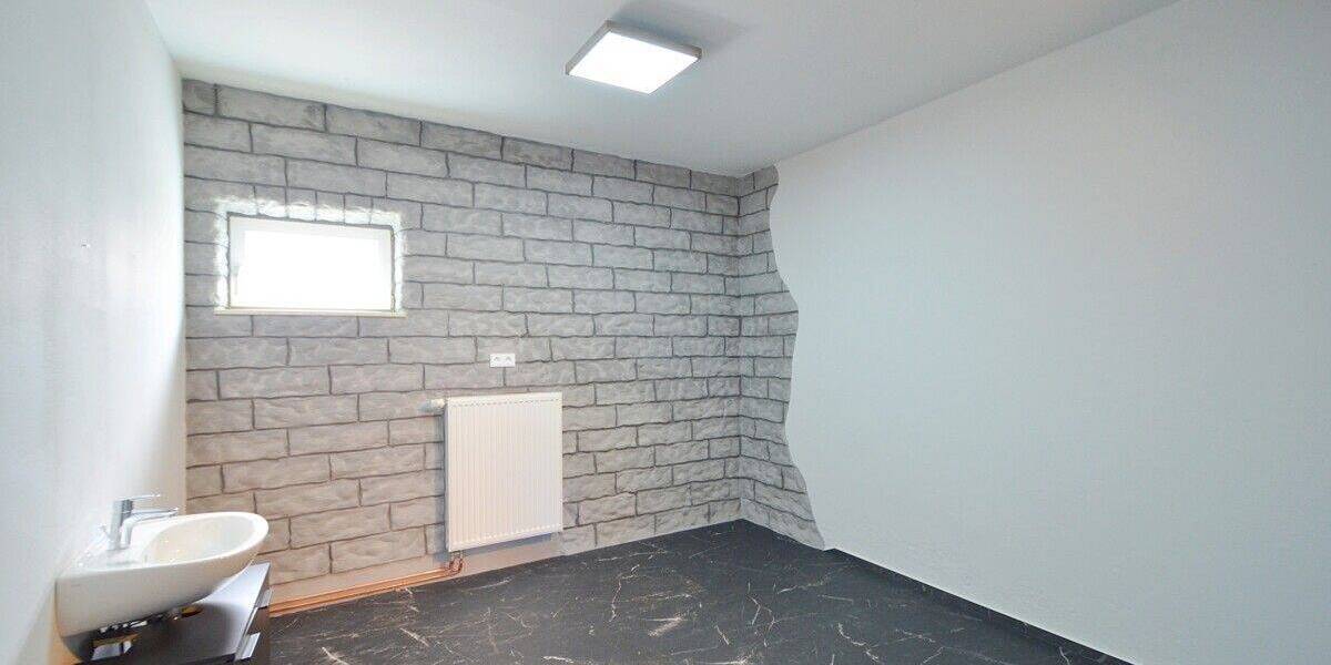 Gewerbeobjekt Richtenberg - 5 Zimmer, 116 m&sup2;, 720&euro; | Angebot:25701024