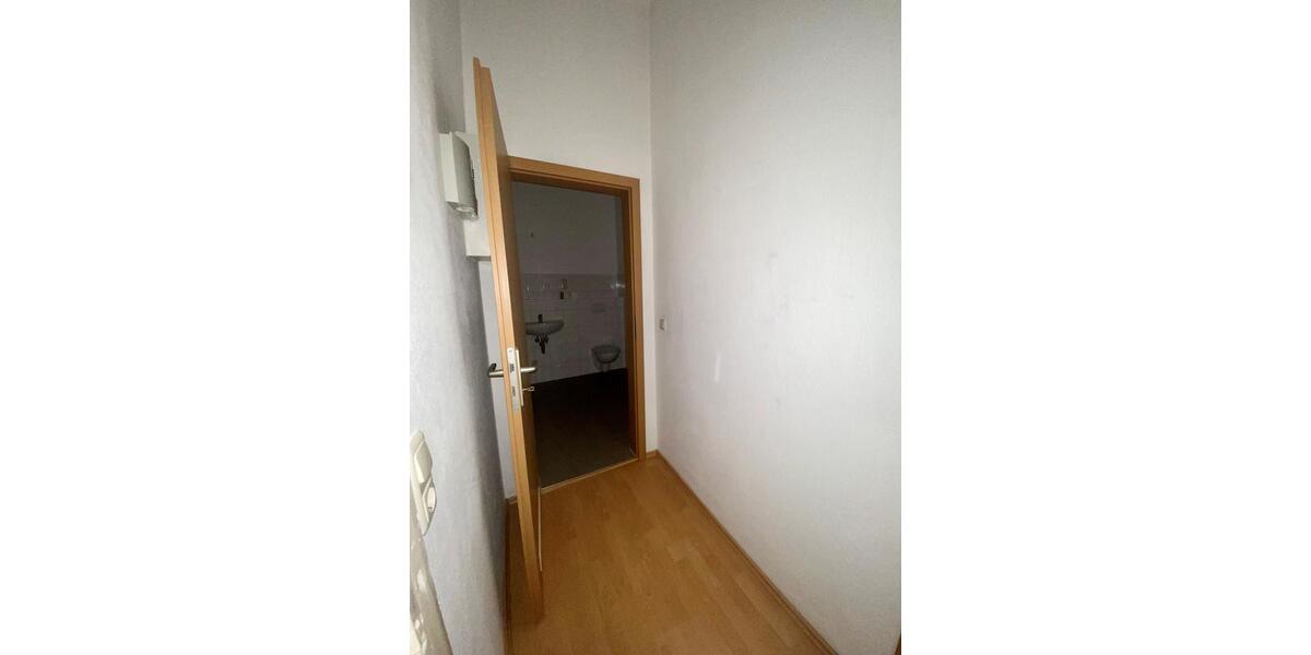 Etagenwohnung Stralsund - 2 Zimmer, 34 m&sup2;, 390&euro; | Angebot:25379015