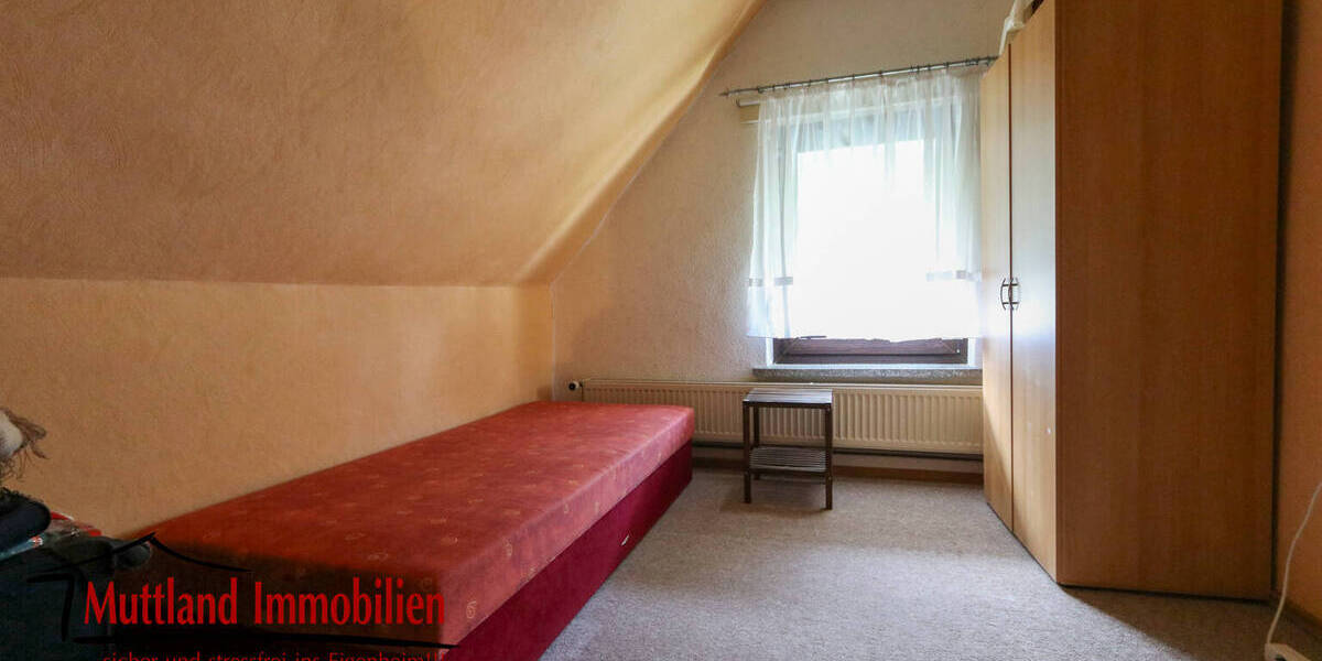 Einfamilienhaus Klausdorf - 8 Zimmer, 195 m&sup2;, 540.000&euro; | Angebot:25663803