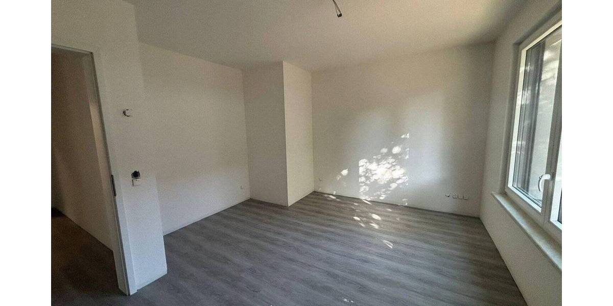 Mehrfamilienhaus, Wohnhaus Stralsund Andershof - 3 Zimmer, 84 m&sup2;, 506&euro; | Angebot:26804259