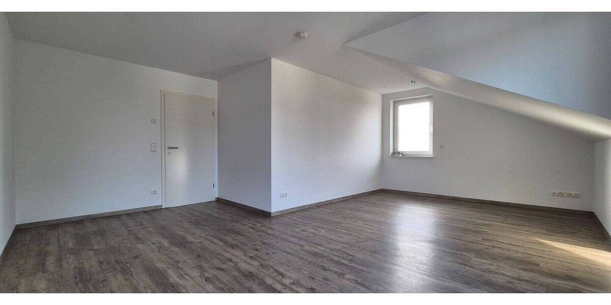 Etagenwohnung Bergen auf Rügen Bergen - 3 Zimmer, 84 m&sup2;, 925&euro; | Angebot:26694684