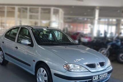 Renault Megane 87.653 km 1.350 &euro; Stralsund 18435