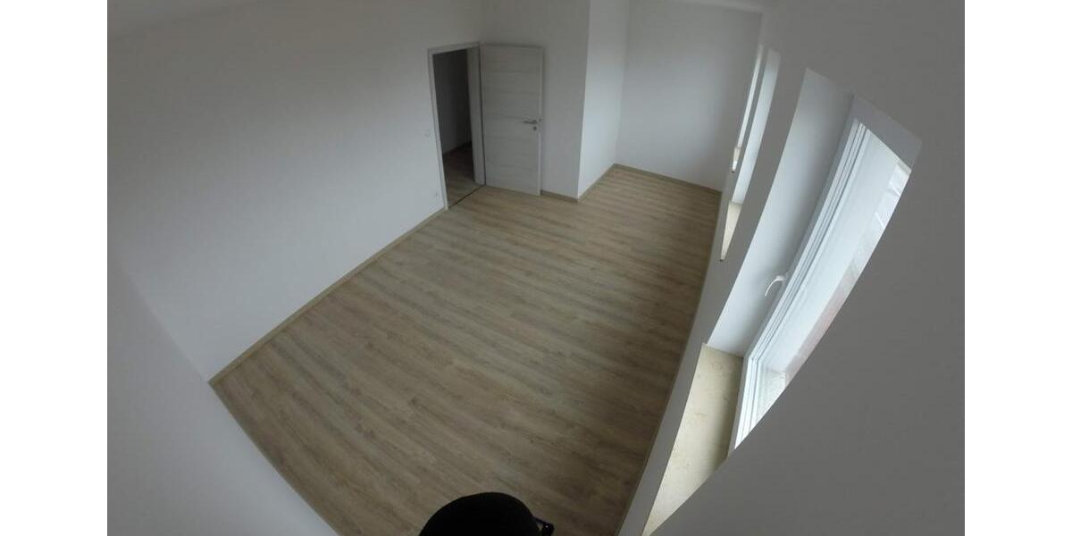 Etagenwohnung Stralsund Knieper - 3 Zimmer, 93 m&sup2;, 1.020&euro; | Angebot:25875150
