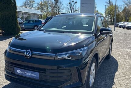 VW Tiguan 7.653 km 33.490 &euro; Grimmen 18507