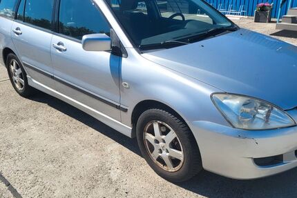 Mitsubishi Lancer 158.000 km 1.200 &euro; Stralsund 18437