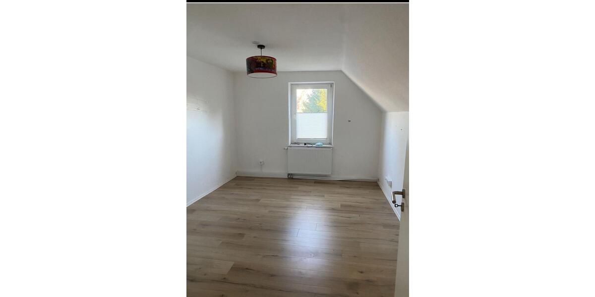 Einfamilienhaus Barth - 5 Zimmer, 162 m&sup2;, 279.000&euro; | Angebot:25945009