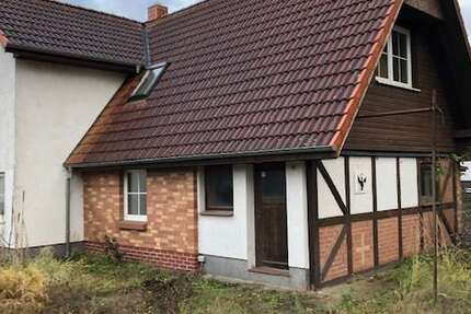 Haus Groß Mohrdorf - 4 Zimmer, 112 m&sup2;, 175.000&euro; | Angebot:27326202