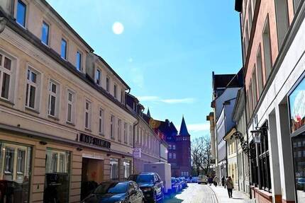 Haus Stralsund Altstadt - 2 Zimmer, 913 m&sup2;, 1.490.000&euro; | Angebot:25663895