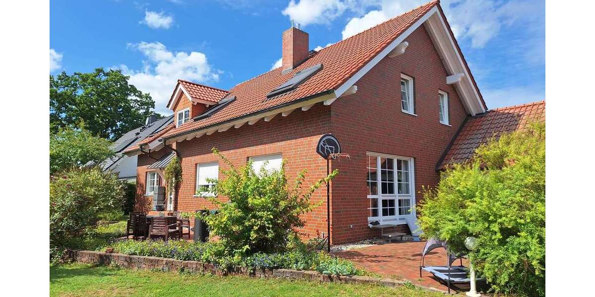 Einfamilienhaus Neuenkirchen - 9 Zimmer, 270 m&sup2;, 730.000&euro; | Angebot:27314070