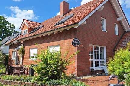 Haus Neuenkirchen - 9 Zimmer, 270 m&sup2;, 730.000&euro; | Angebot:27314070