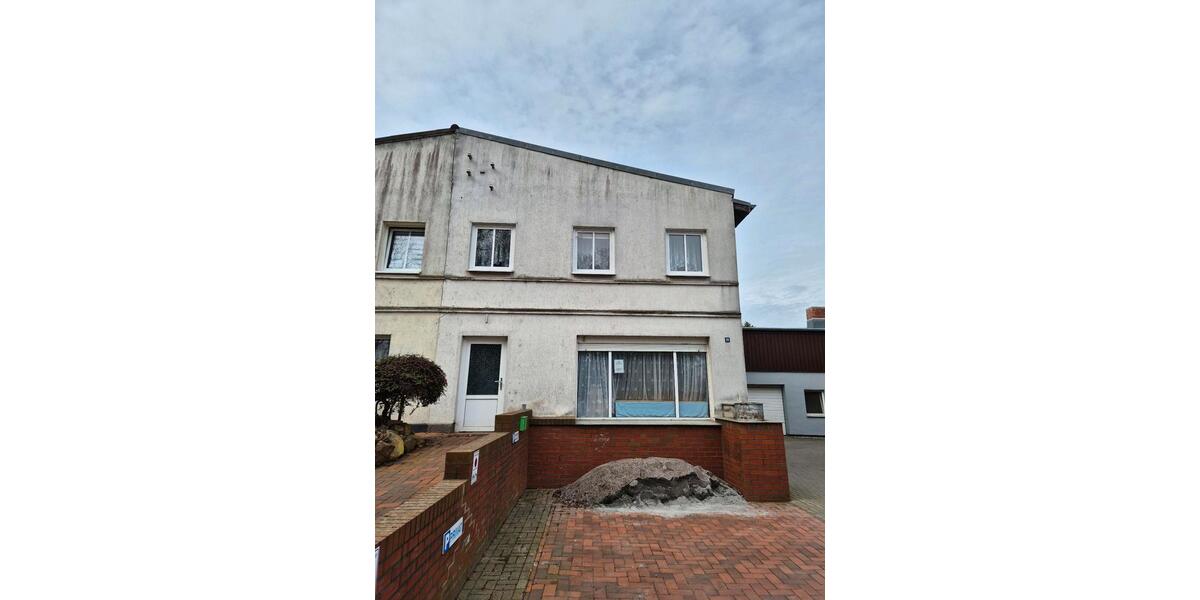 Etagenwohnung Prohn - 2 Zimmer, 92 m&sup2;, 850&euro; | Angebot:25872261