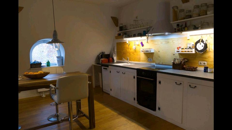 Dachgeschoßwohnung Steinhagen - 2 Zimmer, 84 m&sup2;, 960&euro; | Angebot:26527055