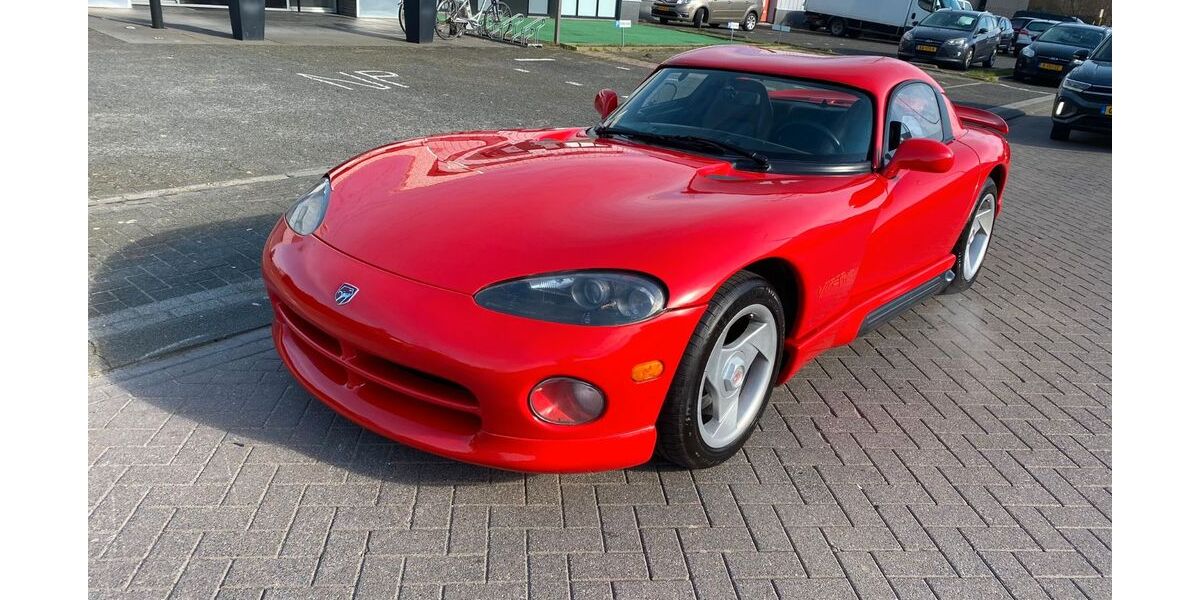 Dodge Viper 36.000 km 54.500 &euro; Bergen Rügen 18528