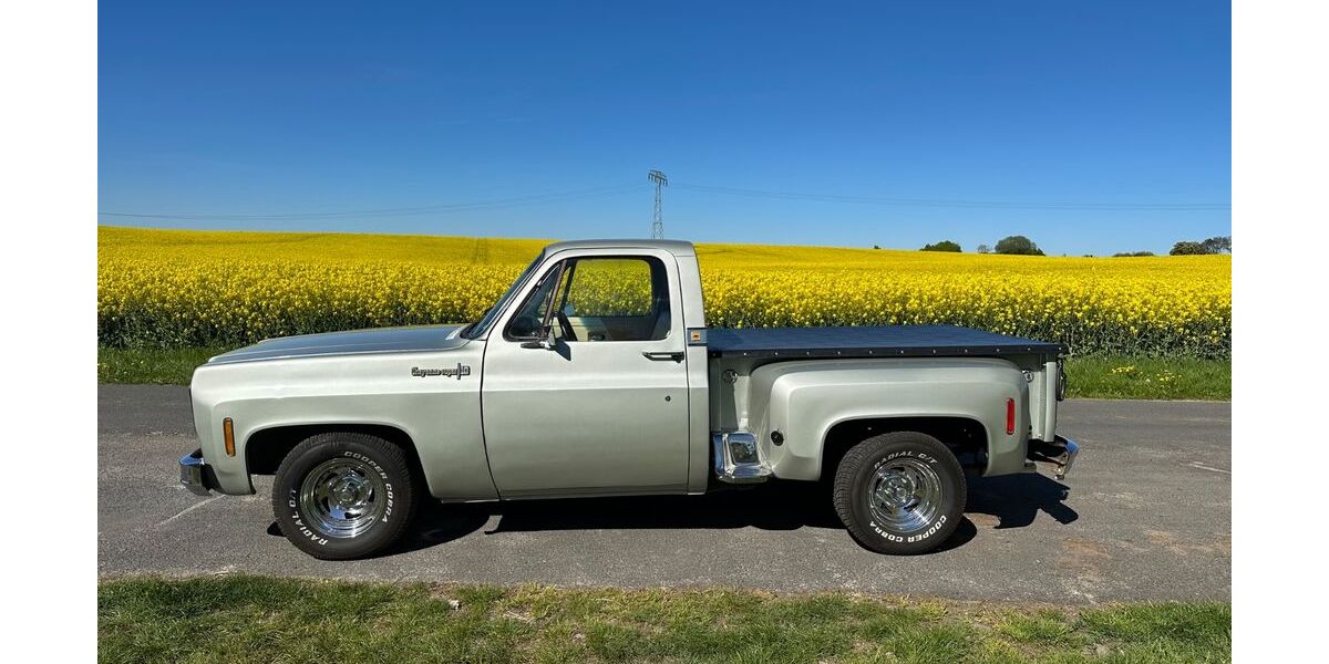 Chevrolet C1500 999.999 km 24.000 &euro; Bergen 18528