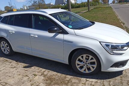 Renault Megane 111.000 km 12.699 &euro; Steinhagen 18442
