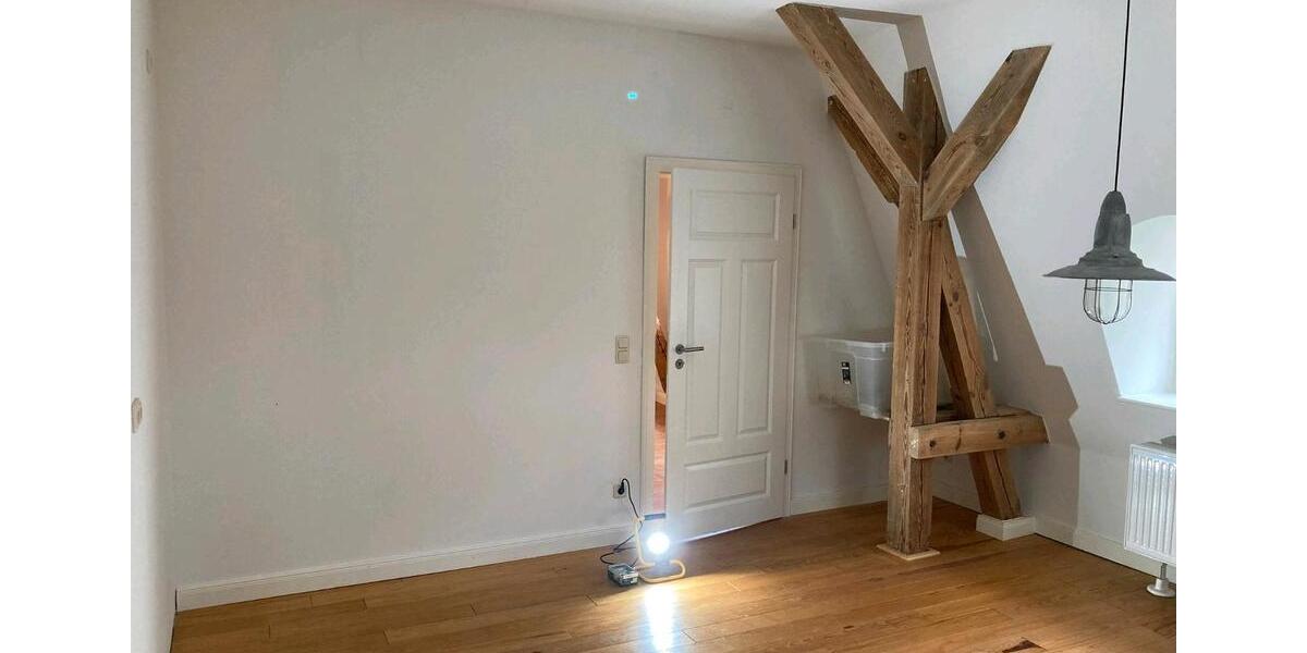 Dachgeschoßwohnung Steinhagen - 2 Zimmer, 84 m&sup2;, 960&euro; | Angebot:26527055