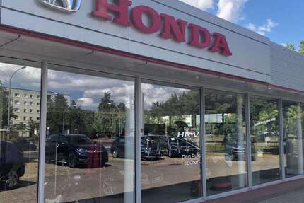 Honda CR-V 67.500 km 27.450 &euro; Stralsund 18435