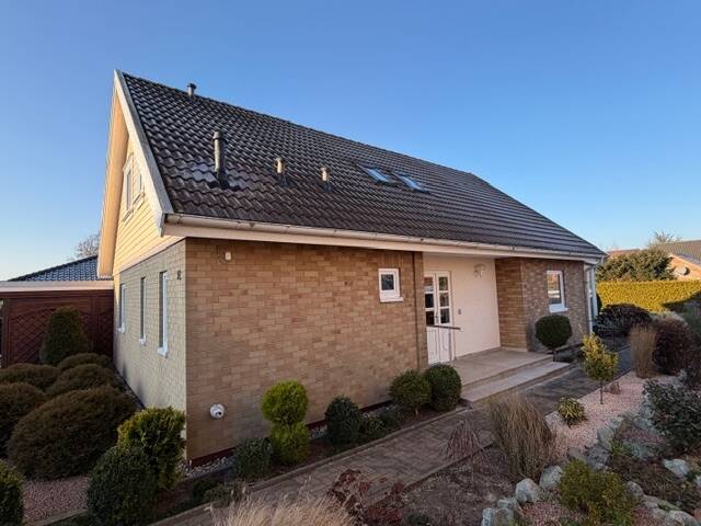 Einfamilienhaus Kramerhof / Groß Kedingshagen Groß Kedingshagen - 5 Zimmer, 140 m&sup2;, 325.000&euro; | Angebot:25771778